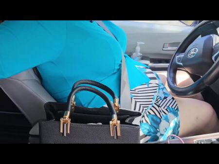baiana no carro