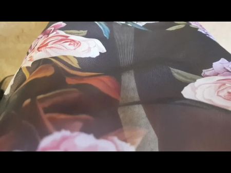 debaixo do vestido no mercado