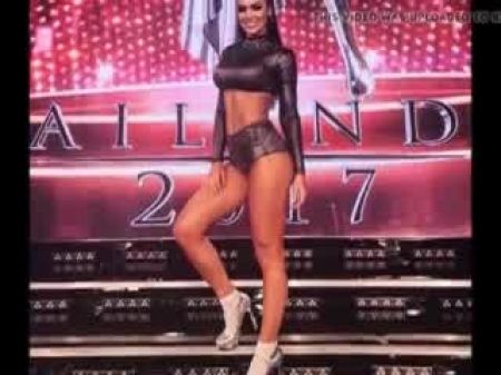 garganta profunda latinas