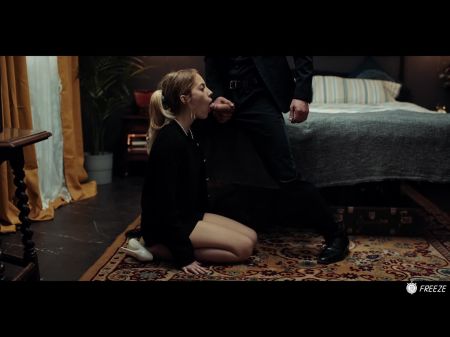 sendo fudida e levando dedada no cuzinho e filmada sem saber