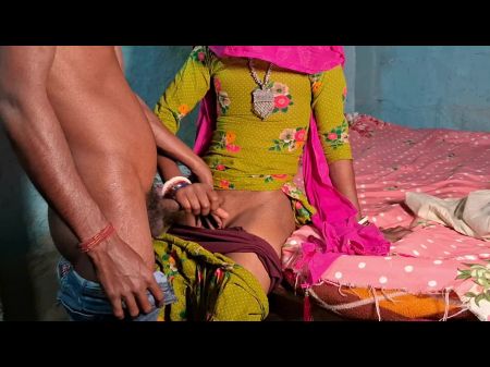 tocando punheta para mãe nua