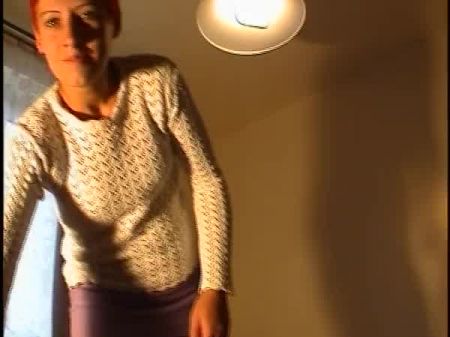 avozinha peluda masturba se com vibrador